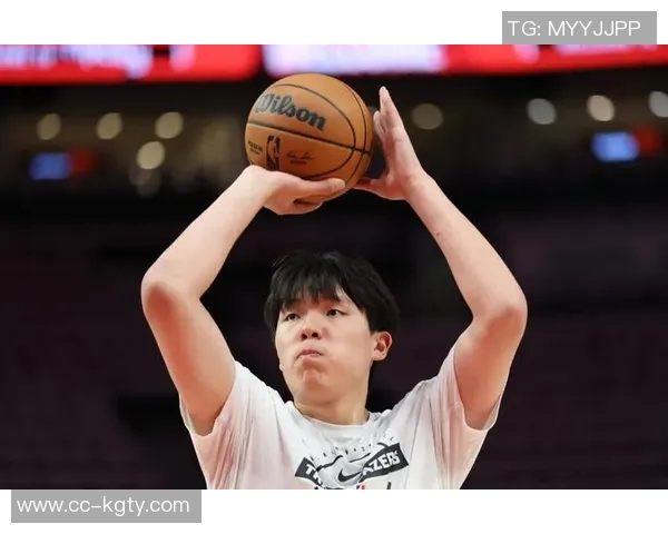 杨瀚森与开拓者的争议引发媒体热议究竟谁在乎他们的表现