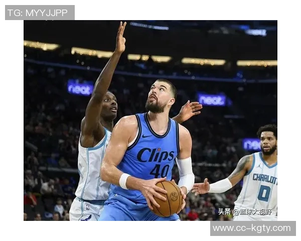 祖巴茨休赛期成功减重八磅身体轻盈力量提升显著